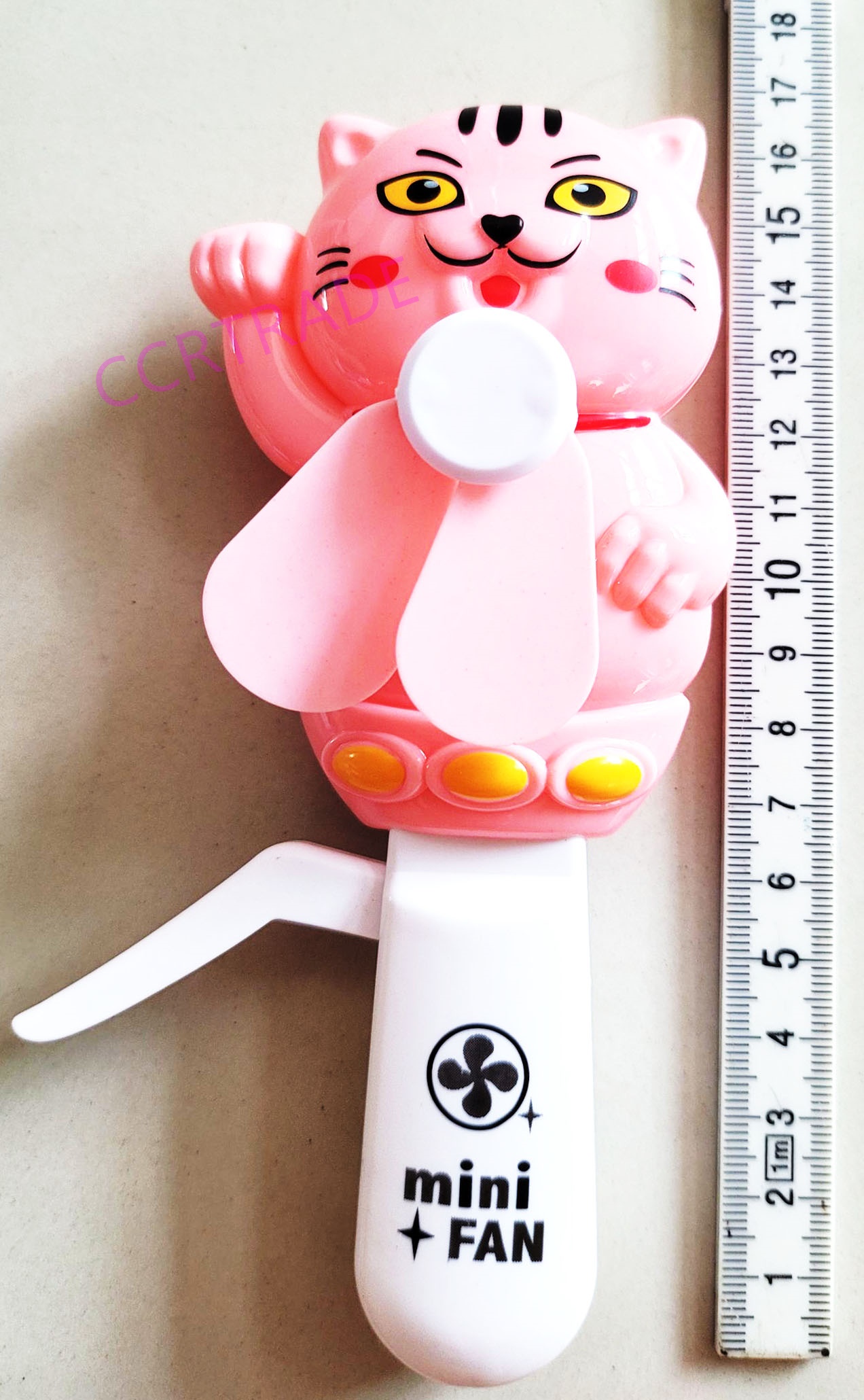 พัดลมแมวควัก มือบีบกล่อง(1x24) 8x15.5 ซม.(งานห้าง)