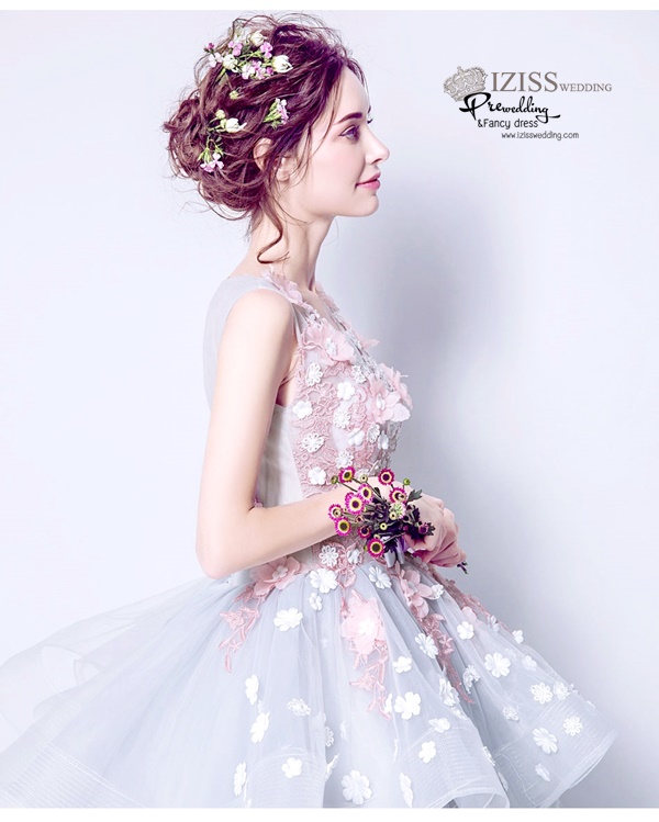 DL053 - **พรีออเดอร์** ชุดราตรี เดรสยาวออกงาน (Night party dresses) ชุดไปงานแต่งงานสวยๆ "ธีมสีเทาปักดอก 3D"