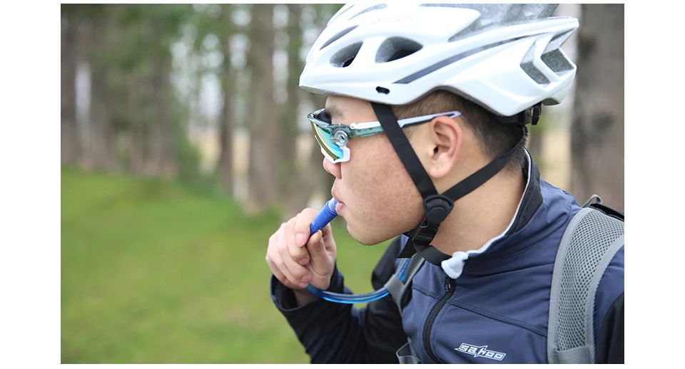 เป้น้ำพร้อมถุงน้ำปั่นจักรยาน เดินป่า ROSWHEEL พิเศษ แถมฟรีถุงน้ำ