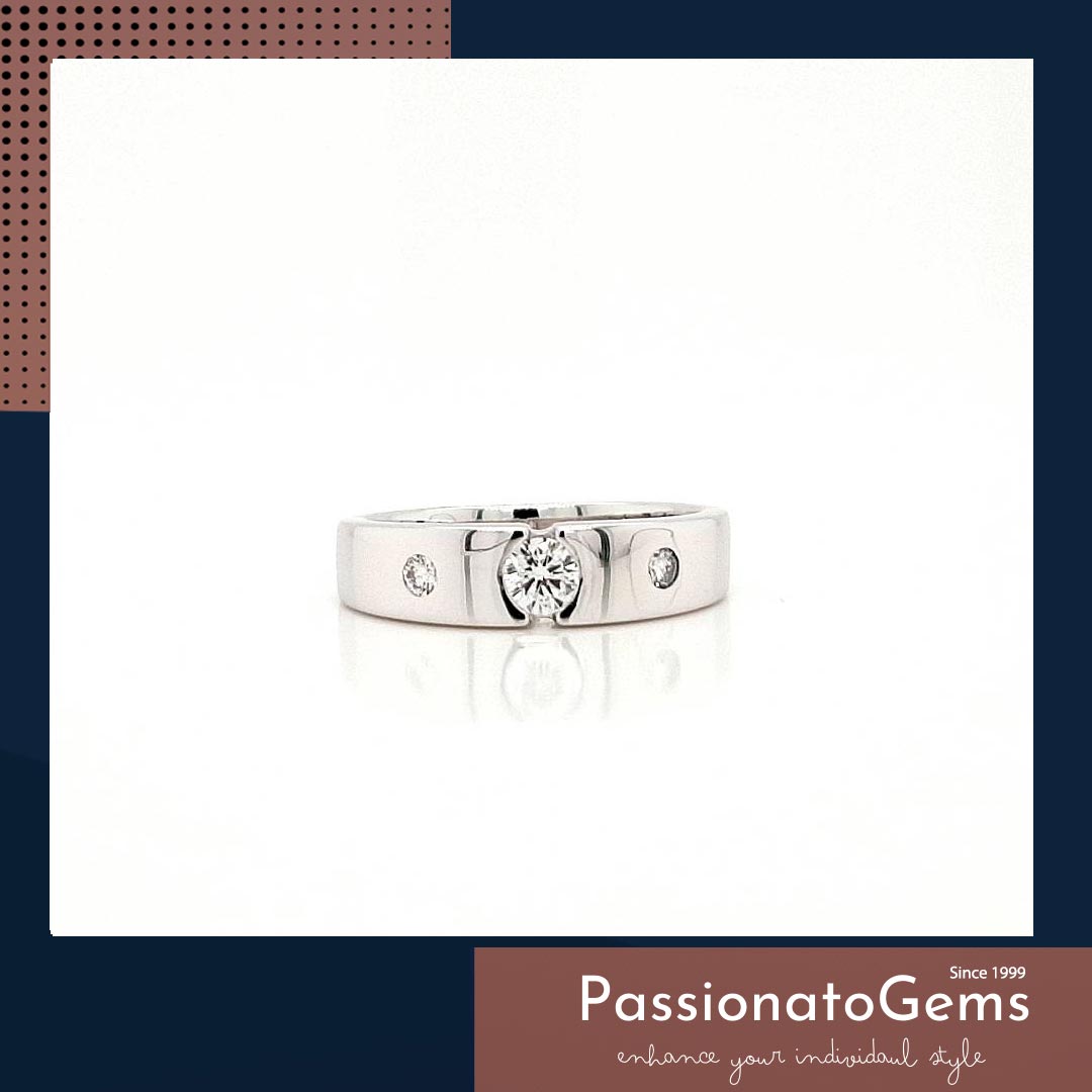 รหัส 2020609 แหวนเพชร เพชรน.นรวม 35 ตัง มีวงเดียวเท่านั้น Line : @passiongems (อย่าลืมใส่ @หน้าpassiongems นะคะ)