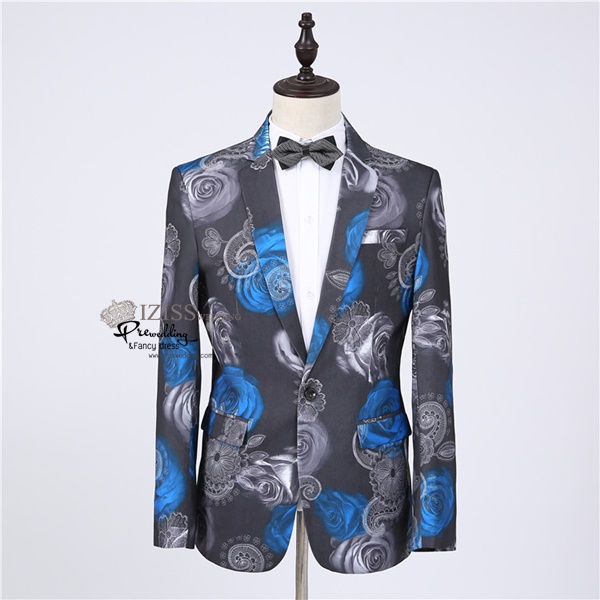 ST105- **พรีออเดอร์**สูทแฟนซีผู้ชายสีดำหม่นลายดอกไม้ พร้อมกางเกง ชุดสูทเจ้าบ่าว สูทแฟนซี ถ่ายพรีเวดดิ้ง & ชุดแต่งงานแฟนซี (Fancy wedding dress) สูทผู้ชายสีดำหม่นลายดอกไม้สีฟ้าขาว