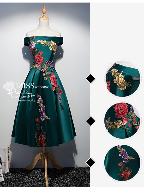 PW541 - **พรีออเดอร์ค่ะ พรีออเดอร์มี 5 สีทั้งสั้น+ยาวค่ะ สีแดง แดงไวน์ เขียว น้ำเงินและม่วงค่ะ** ชุดกี่เพ้าสั้นสีแดง ชุดยกน้ำชา ชุดคู่ถ่ายพรีเวดดิ้ง (prewedding dress) & ชุดแต่งงานแฟนซี (Fancy wedding dress)ชายหญิง "ธีมสีแดง"