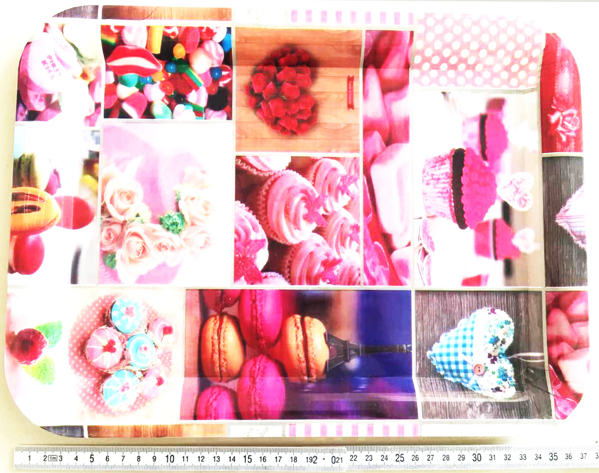 ถาดพลาสติกลายใหม่ (สี่เหลี่ยม) 27x37 ซม.