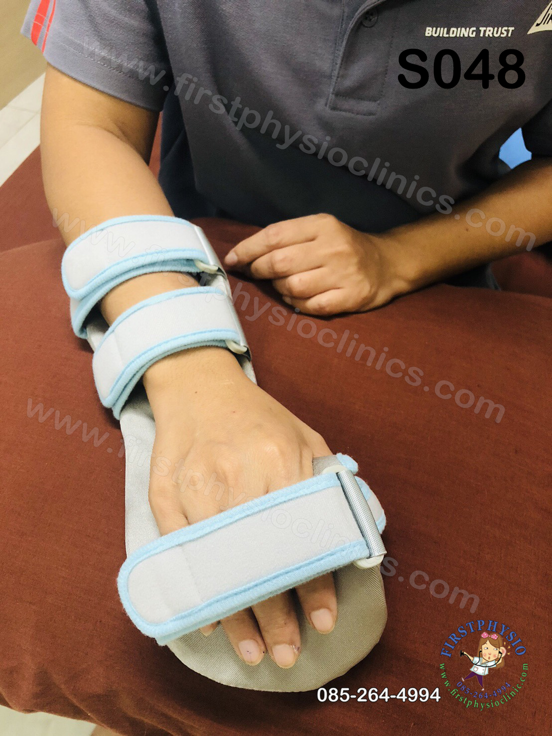 อุปกรณ์ดามกันข้อมืองอ/อุปกรณ์ดามกันนิ้วมืองอแบบบุนุ่ม /อุปกรณ์กายภาพนิ้ว/อุปกรณ์เหยียดนิ้วมือ/พลาสติกดามข้อมือผู้ใหญ่/Soft Hand Splint/wrist hand orthosis