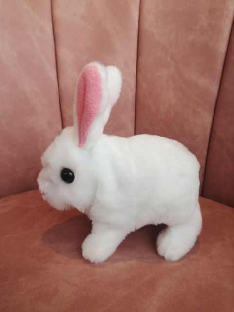 กระต่ายดุกดิก กระต่ายเดินได้ ❤️ตุ๊กตากระต่ายวิ่งได้🐇แบบเดียวกับเป่าเปา‼️พร้อมส่งจากไทย