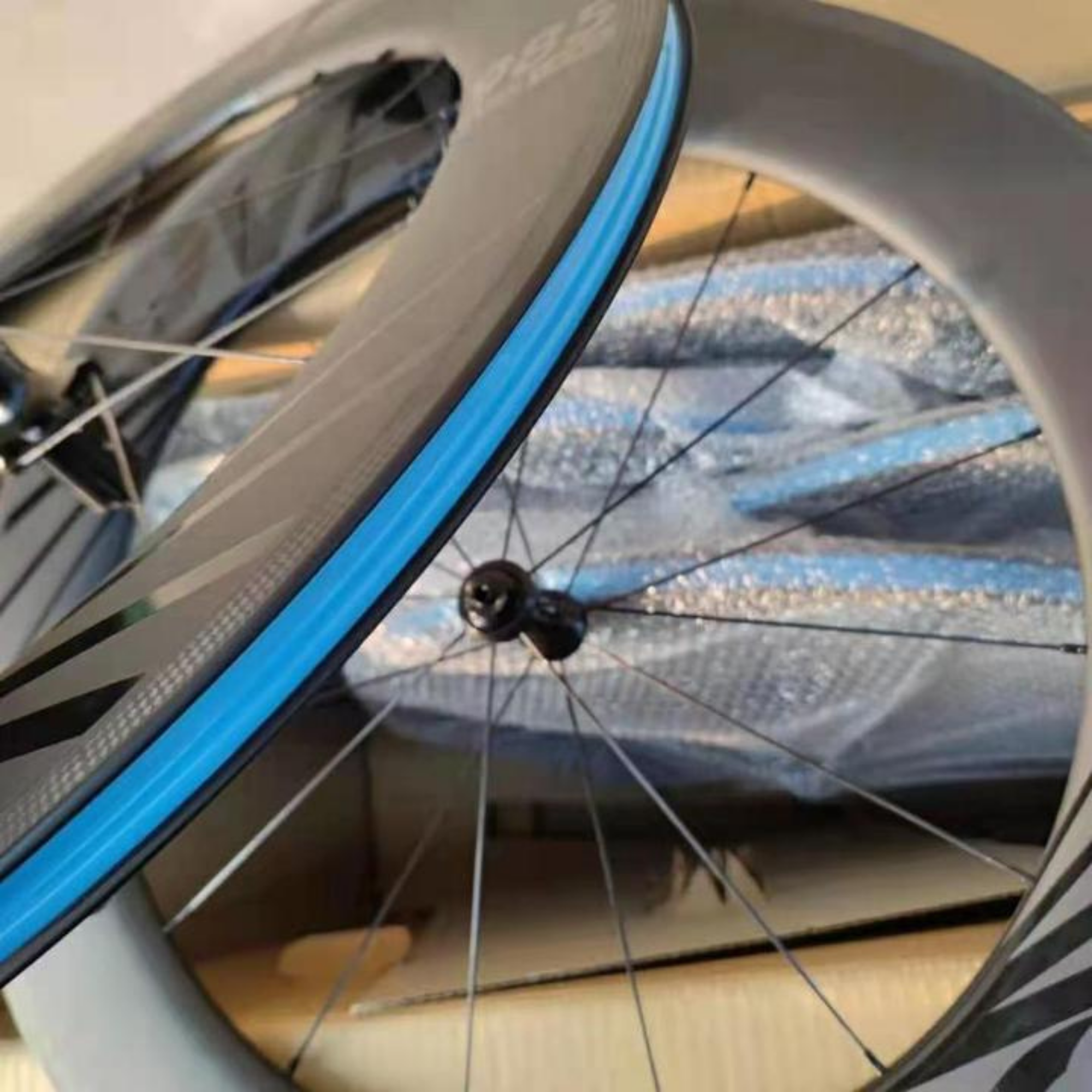 ล้อจักรยานเสือหมอบคาร์บอน FUJI Oval 985 700C 88mm Rim Brake Full Carbon Road Clincher Wheelset