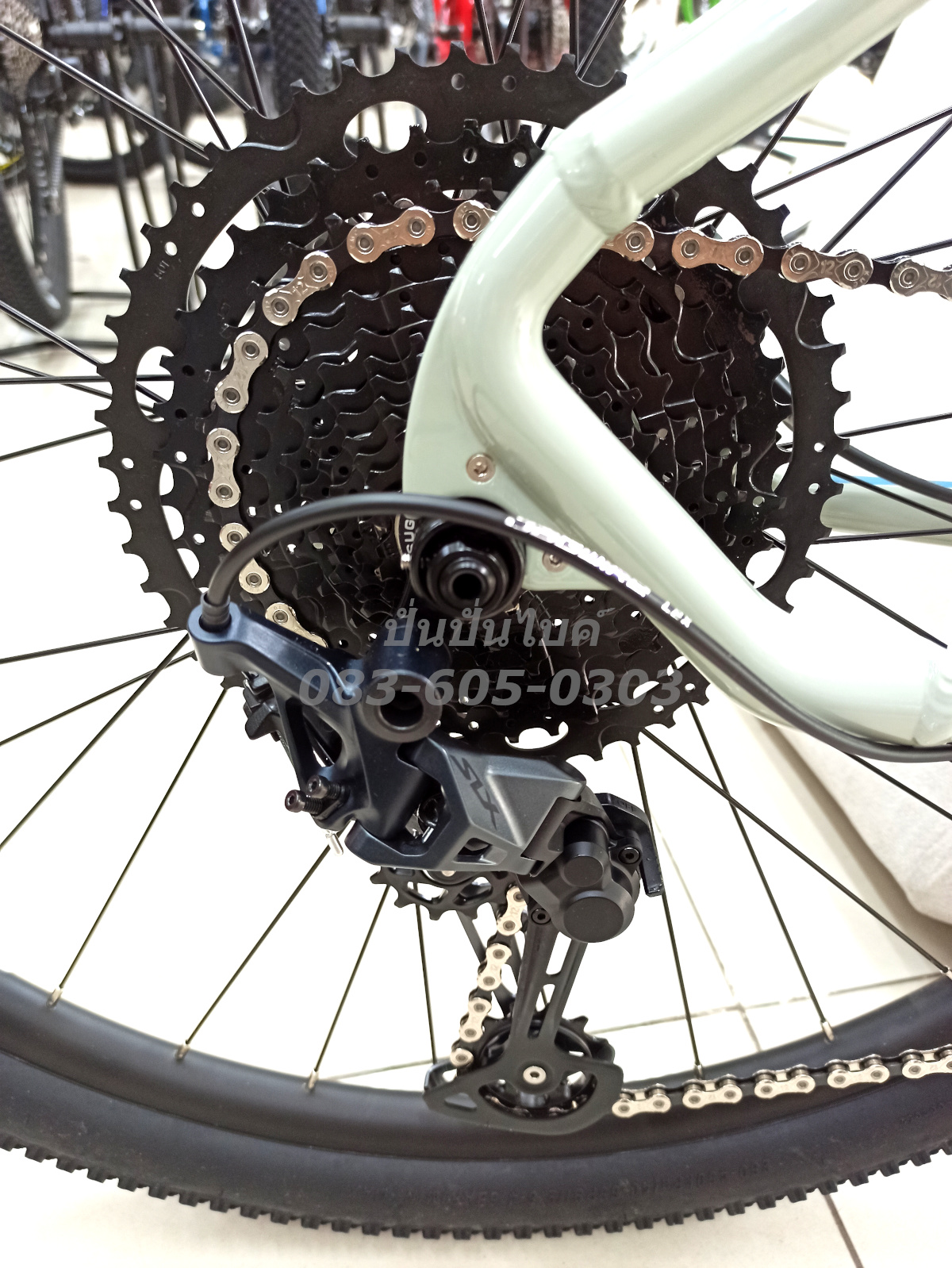 TRINX : X8 Pro เสือภูเขาอลูฯ ล้อ 29" SLX 12 Speeds โช๊กลม ดุมแบริ่ง แกน Thru-Axle