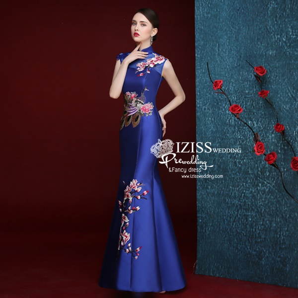 PW439- **พรีออเดอร์สีเหลือง**ชุดกี่เพ้ายาว ชุดยกน้ำชา ชุดถ่ายพรีเวดดิ้ง (prewedding dress) & ชุดแต่งงานแฟนซี (Fancy wedding dress) "ธีมสีเหลือง"