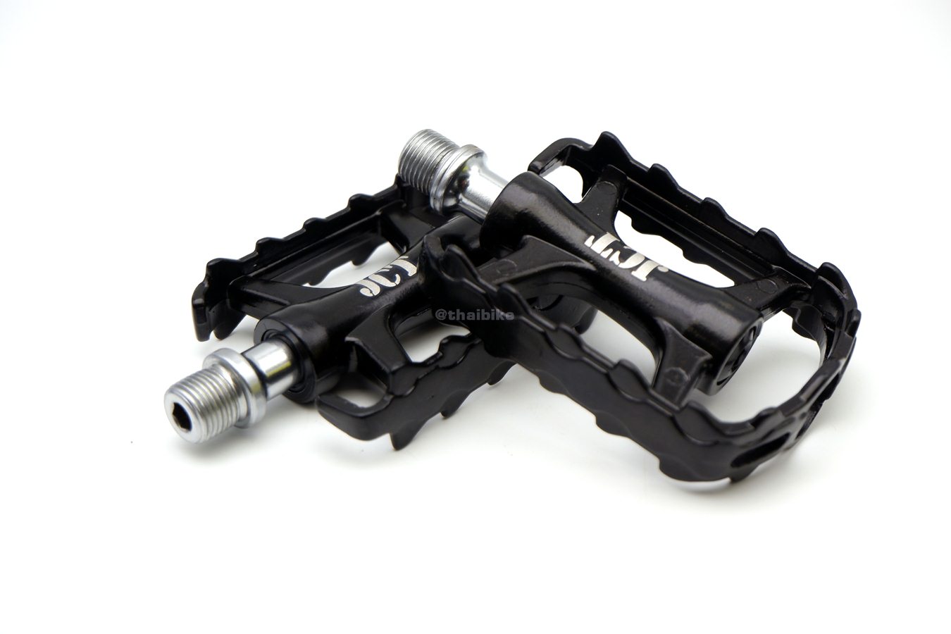 บันไดจักรยานแบบแบริ่ง JCT งานอลูมิเนียม