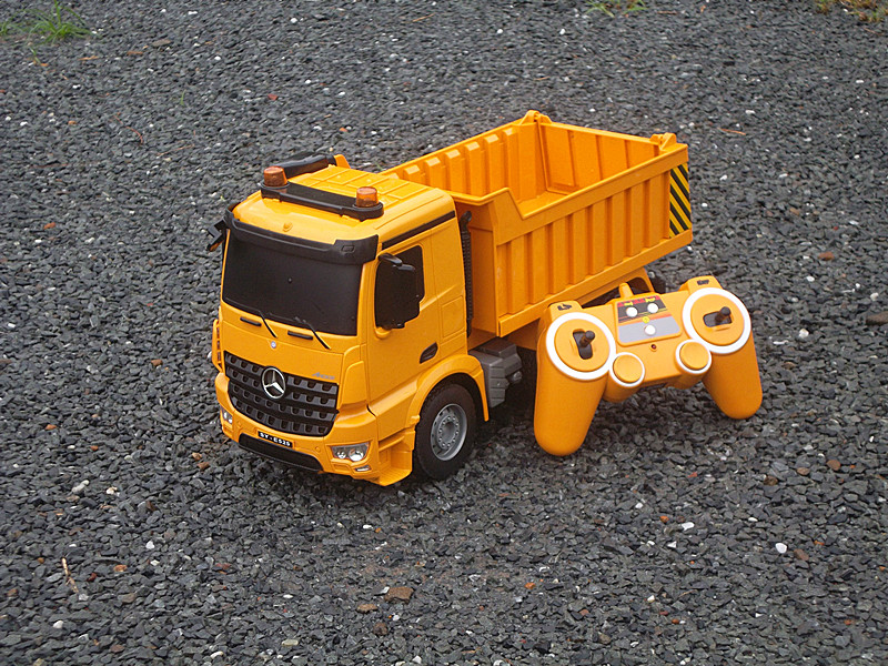 รถบรรทุก 10 ล้อ บังคับวิทยุ