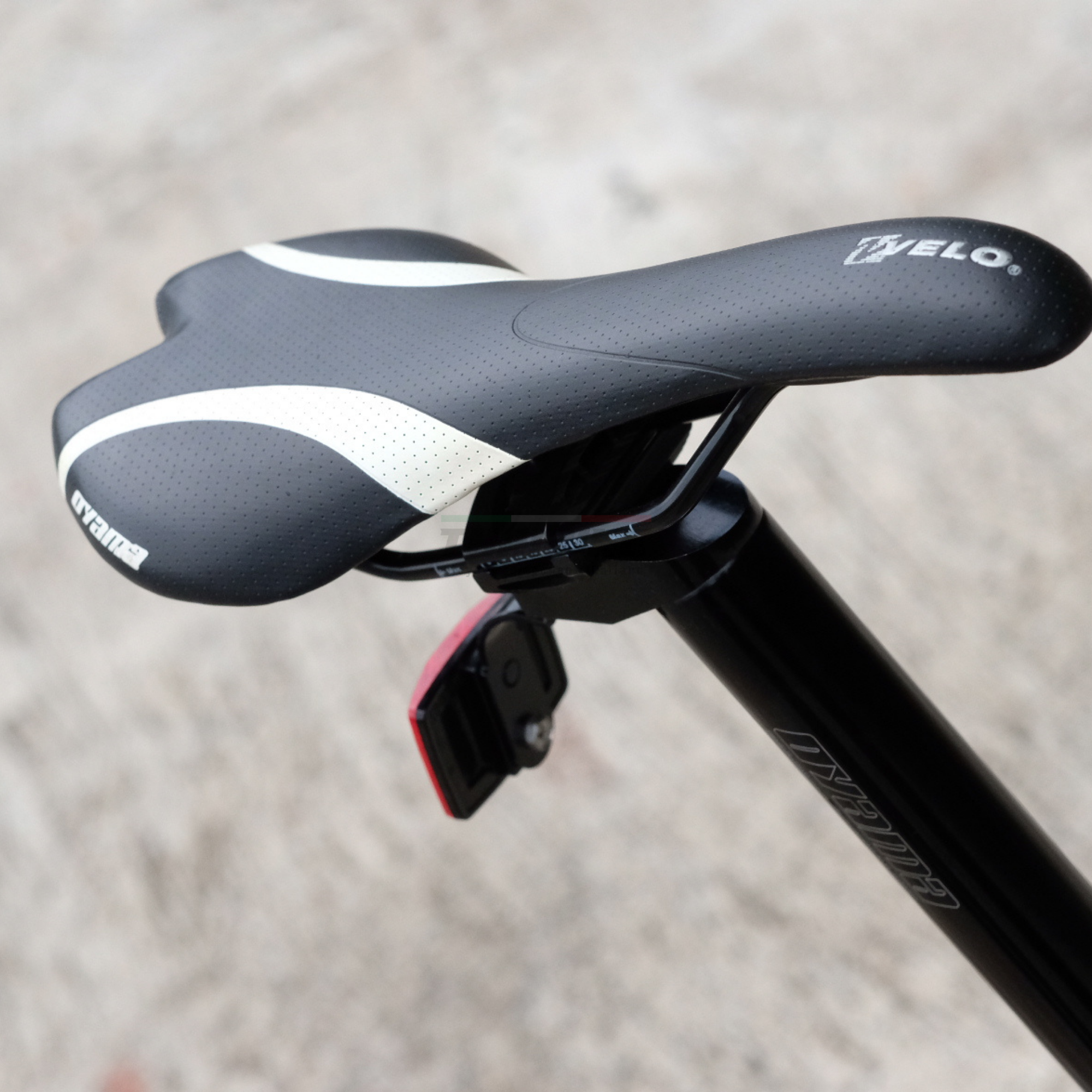 รถจักรยานพับ OYAMA CROSSTOWN ล้อ 20 นิ้ว 451 เกียร์ SHIMANO SORA