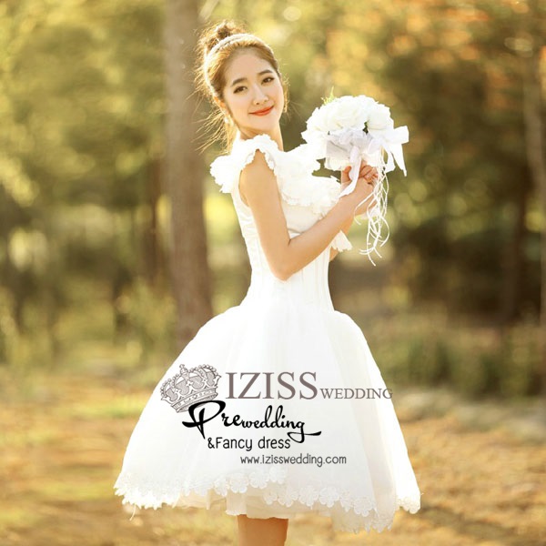 BR001 ชุดแต่งงานสั้น (wedding dress) สีขาว แขนสั้นแต่ระบาย น่ารักมากๆค่ะ