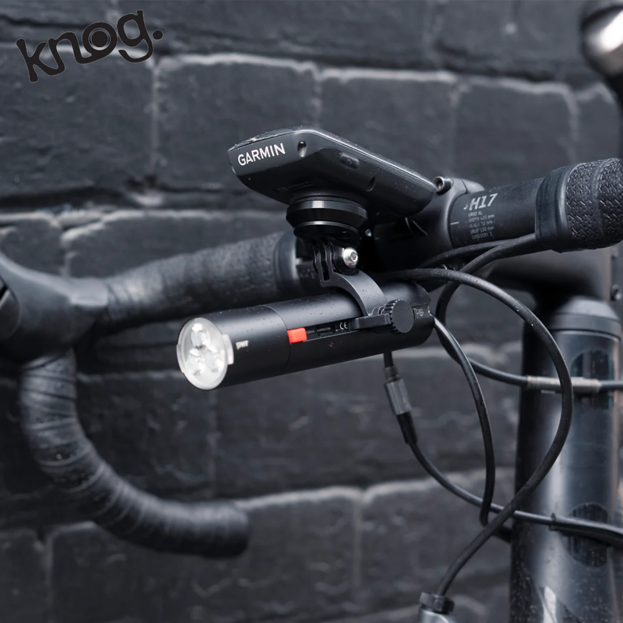 KNOG ตัวยึดไฟหรือกล้องติดหมวก KNOG PWR Adaptor Mount