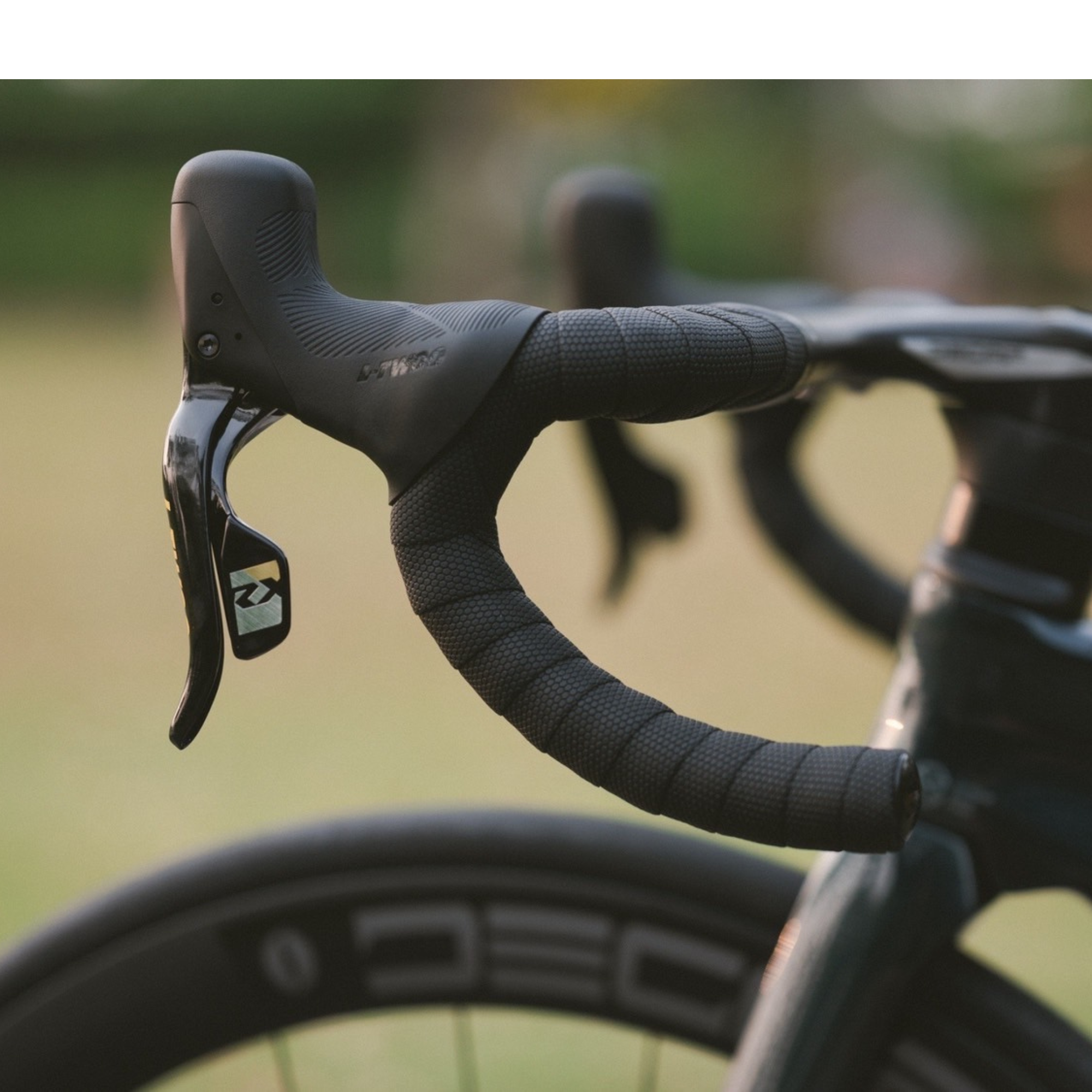 จักรยานเสือหมอบคาร์บอน JAVA FUOCO TOP 24SPD ล้อ: คาร์บอน DECAF 50mm