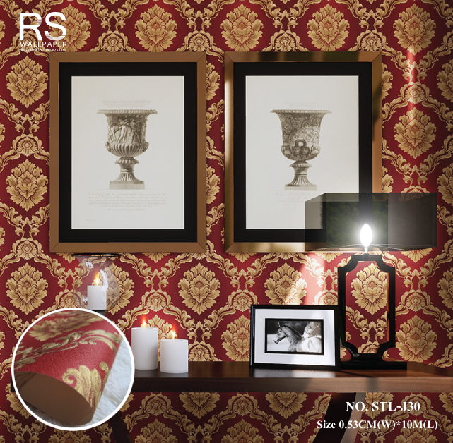 วอลเปเปอร์ ลายหลุยส์สีน้ำตาลทอง พื้นสีแดง No.STL-J30