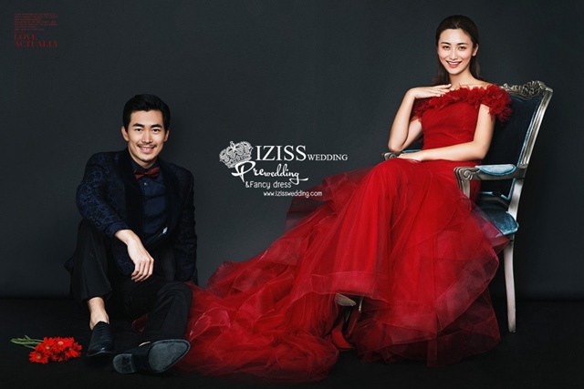 PW453- **พรีออเดอร์*ชุดสีแดงหางปลา ชุดยกน้ำชา ชุดถ่ายพรีเวดดิ้ง (prewedding dress) & ชุดแต่งงานแฟนซี (Fancy wedding dress) "ธีมสีแดง"
