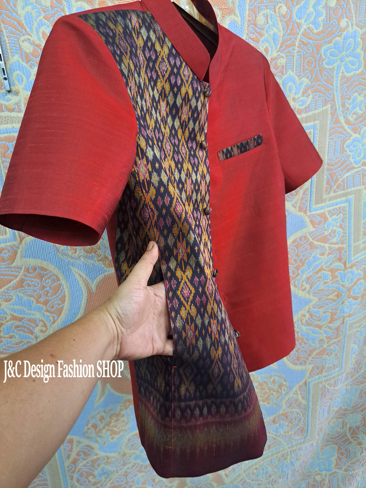 เสื้อสูทชายไหมแท้มัดหมี่ทอมือสีน้ำเงิน เสื้อสูทชายไหมแท้ สูทผ้าไทยชาย ซาฟารีผ้าไทยชาย สูทผ้าไหมสีน้ำเงิน