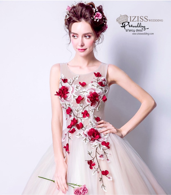 DL009 - **พรีออเดอร์** ชุดราตรี เดรสยาวออกงาน (Night party dresses) ชุดไปงานแต่งงานสวยๆ "ธีมครีมเทา"