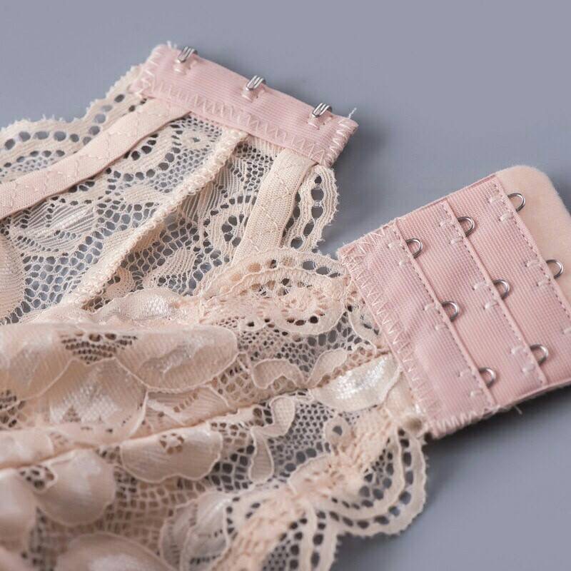 เกาะอกลูกไม้