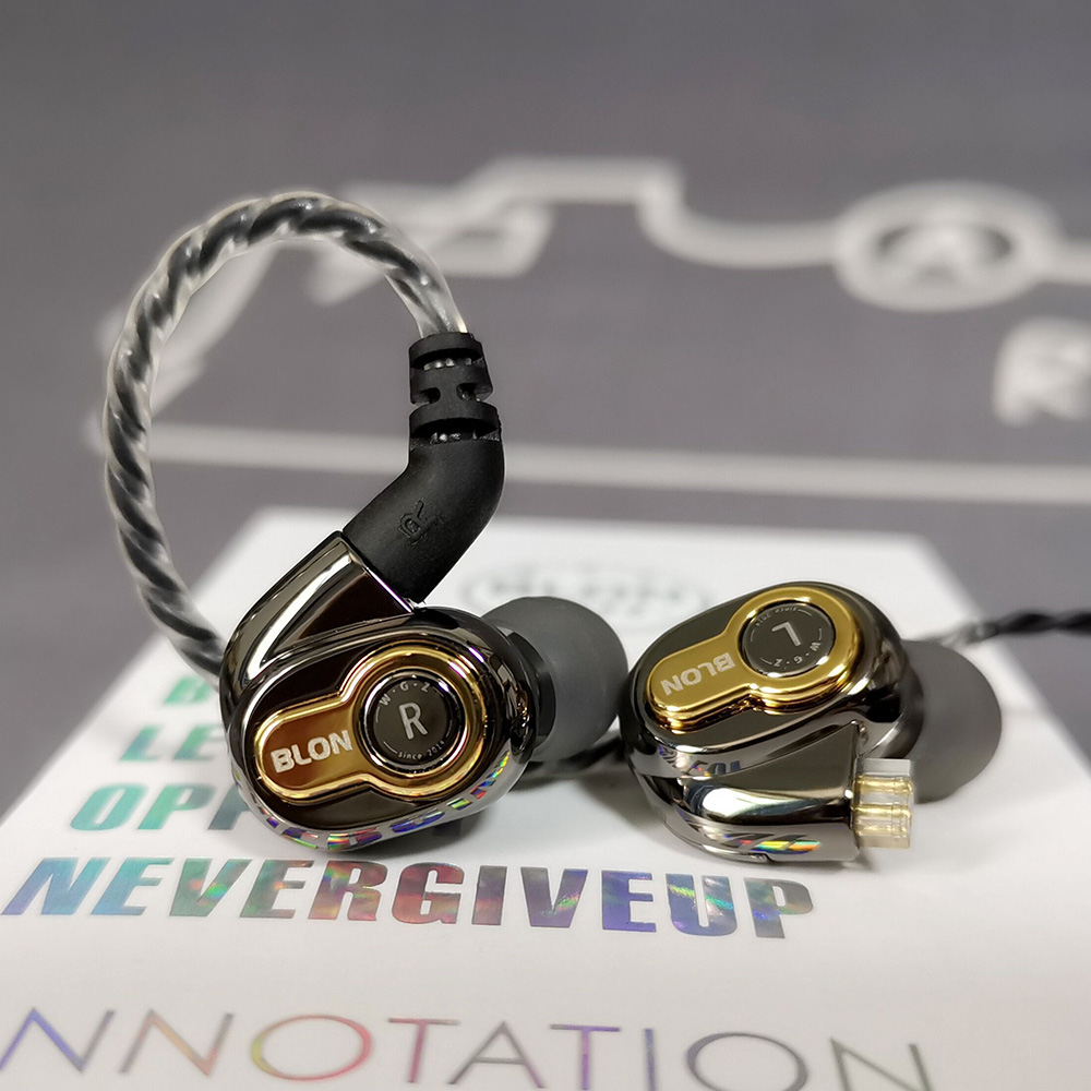 ขาย Blon BL05 หูฟัง Dynamic 10mm ใช้ Carbon Diaphragm เป็นส่วนประกอบไดร์เวอร์