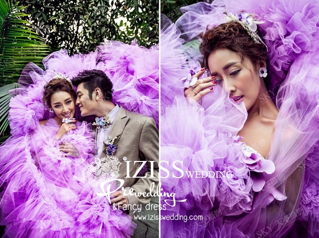 PW160 - **พรีออเดอร์** ชุดคู่ถ่ายพรีเวดดิ้ง (prewedding dress) & ชุดแต่งงานแฟนซี (Fancy wedding dress)ชายหญิง "ธีมสีม่วง-ขาว"