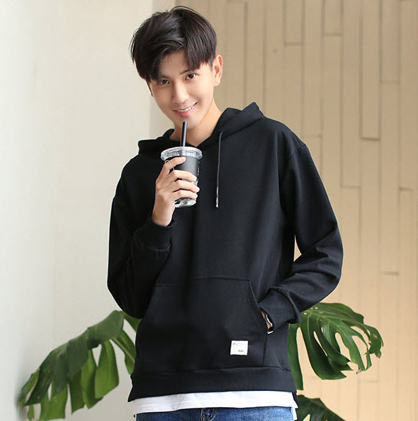 เสื้อฮู้ดผู้ชาย สีดำ แต่งชายเสื้อสีขาว เสื้อกันหนาวผู้ชาย ใส่กันหนาว เสื้อกันหนาวสไตล์เกาหลี hoodie