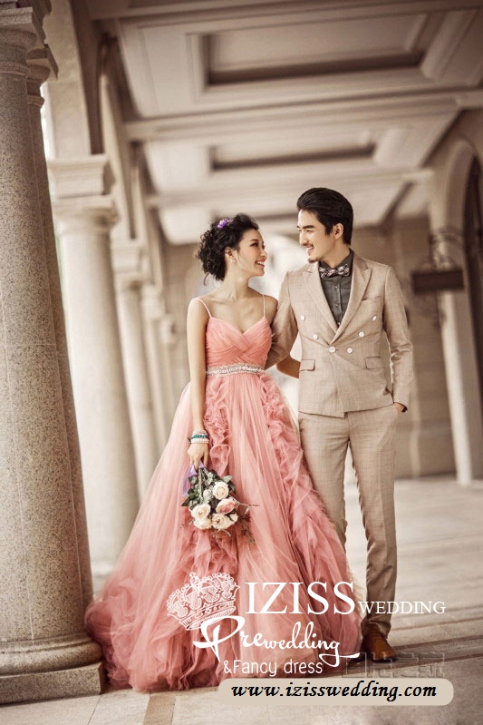 PW248 - **พร้อมส่งเฉพาะชุดผู้หญิง** ชุดคู่ถ่ายพรีเวดดิ้ง (prewedding dress) & ชุดแต่งงานแฟนซี (Fancy wedding dress)ชายหญิง "ธีมสีส้ม-น้ำตาล"