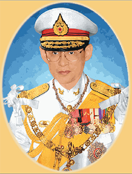ในหลวงฉลองพระองค์สีขาว