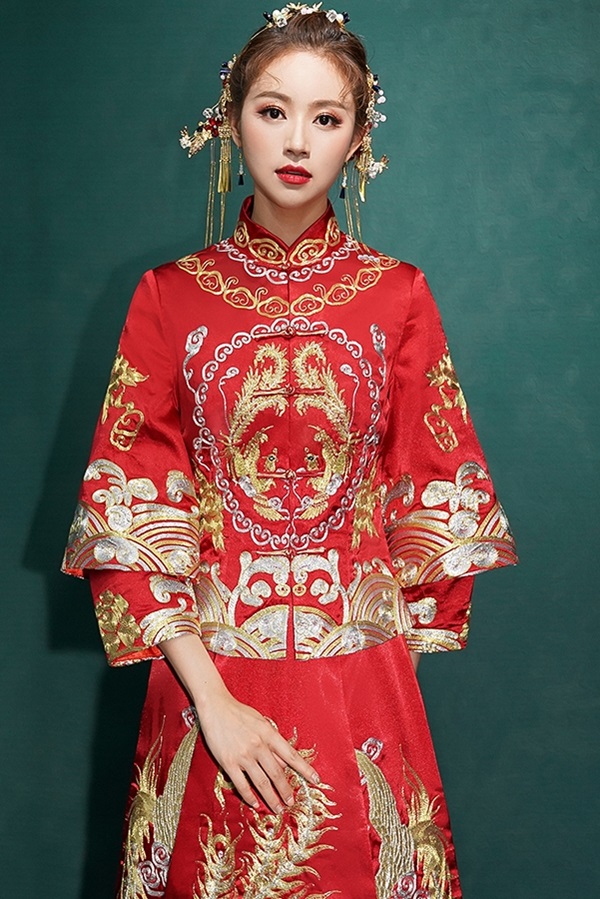 PW621 **พรีออเดอร์ค่ะ**ชุดแฟนซีกี่เพ้าประยุกต์ ชุดคู่ถ่ายพรีเวดดิ้ง ชุดยกน้ำชา ชุดแต่งงานแฟนซี ชุดจีนชายหญิง "ธีมสีแดงน้ำเงิน"