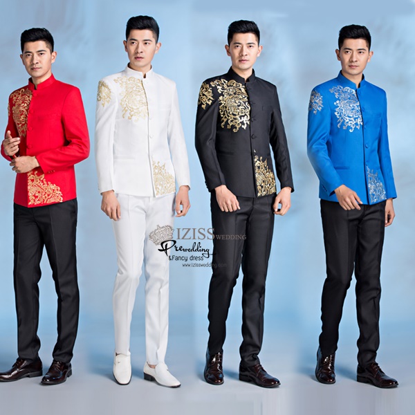 ST090 **พรีออเดอร์**สูทจีนผู้ชายสีขาว สีน้ำเงิน สีแดง สีดำ แขนยาวลายปักสีทองและสีเงิน ติดกระดุม พร้อมกางเกงสีดำขาสอบ ชุดสูทเจ้าบ่าว สูทแฟนซี ถ่ายพรีเวดดิ้ง & ชุดแต่งงานแฟนซี (Fancy wedding dress) สูทผู้ชายสีขาว สีน้ำเงิน สีแดง สีดำ