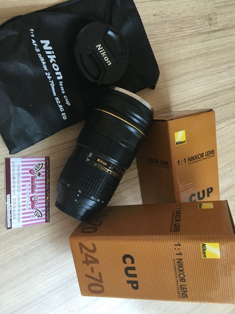 แก้วเลนส์ Nikon 24-70 รุ่นต้นฉบับ