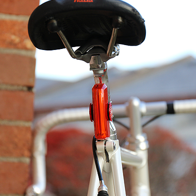 ไฟท้ายจักรยานกระพริบแคทอาย CATEYE RAPID X/RAPID X2/RAPID X3