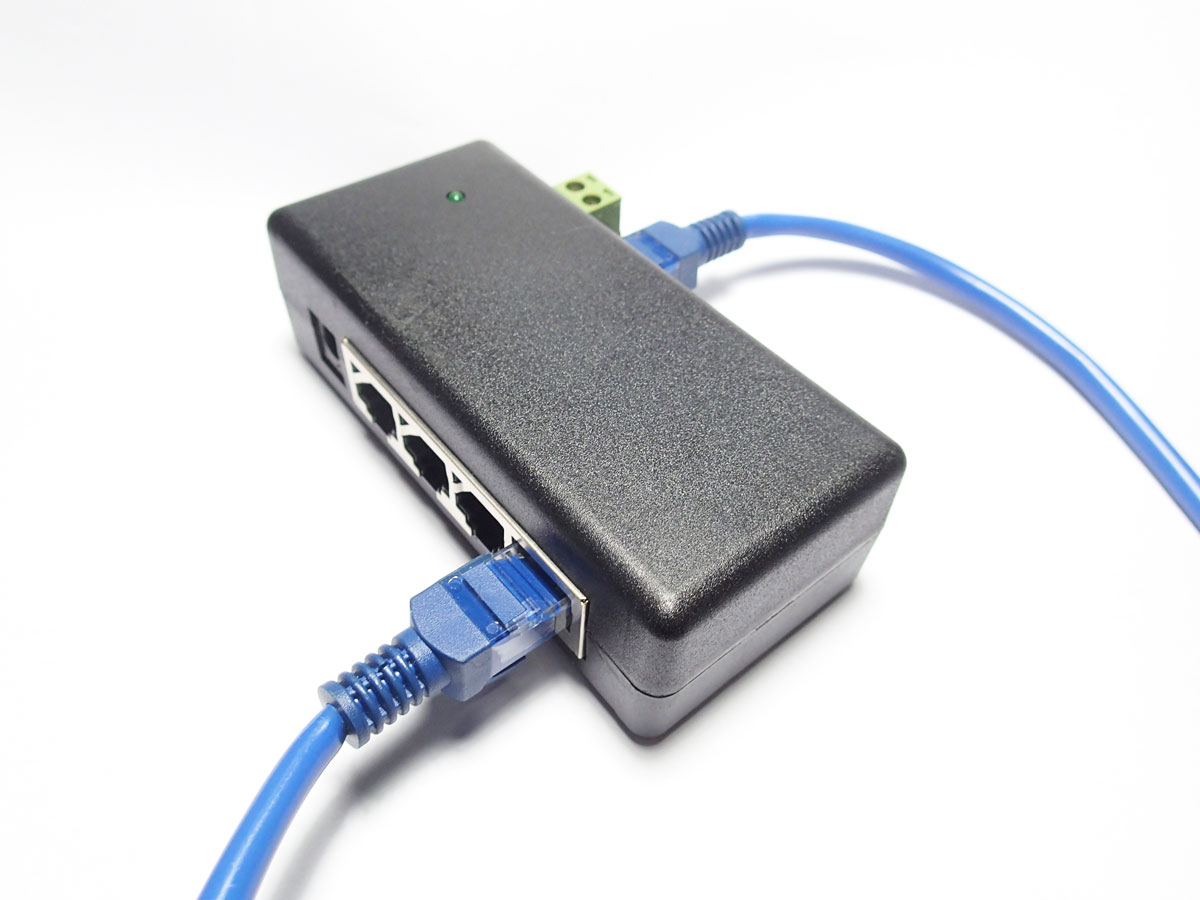 POE Injector 10/100 4 Port 9-48V