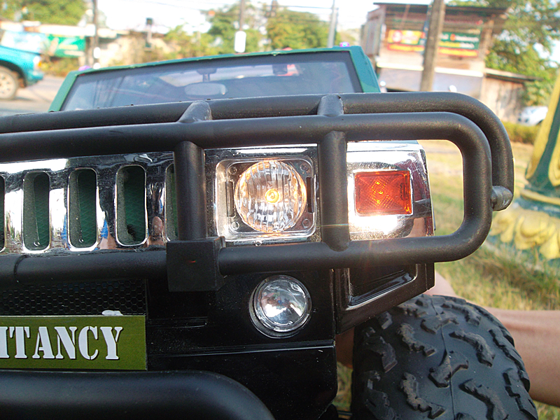 UN HUMMER h3 1/8 รถบังคับฮัมเมอร์