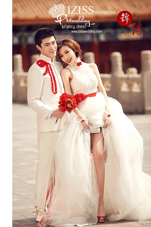 PW187 - Pre order ชุดคู่ถ่ายพรีเวดดิ้ง (prewedding dress) & ชุดแต่งงานแฟนซี (Fancy wedding dress)ชายหญิง "ธีมสีขาว-แดง"