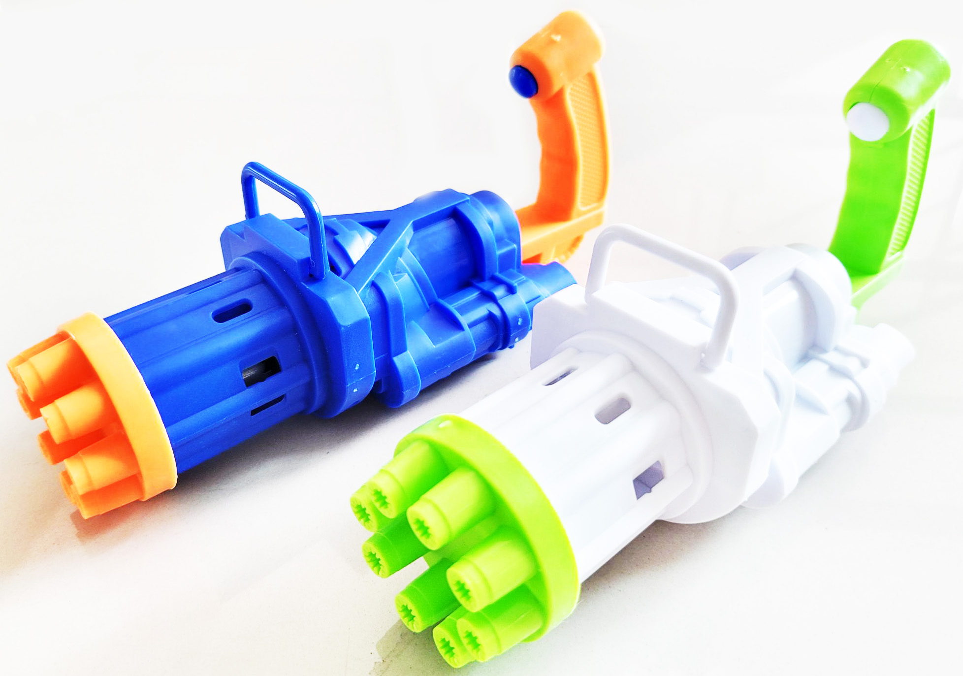 ปืนกลมือเป่าฟองสีสด+น้ำยากล่อง 9.5x20 ซม.(งานห้าง)(1x3)