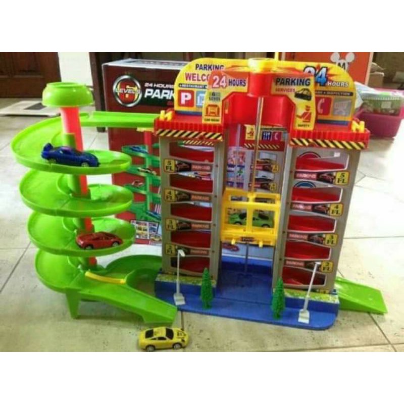 ลานจอดรถของเล่น ลานจอดรถ6 ชั้นแถมรถ4คัน พร้อมส่งจากไทย