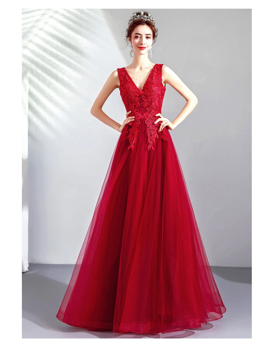 DL082 **พรีออเดอร์** ชุดออกงานสีแดง ชุดราตรี เดรสยาวออกงาน (Night party dresses) ชุดไปงานแต่งงานสวยๆ "ธีมสีแดง"