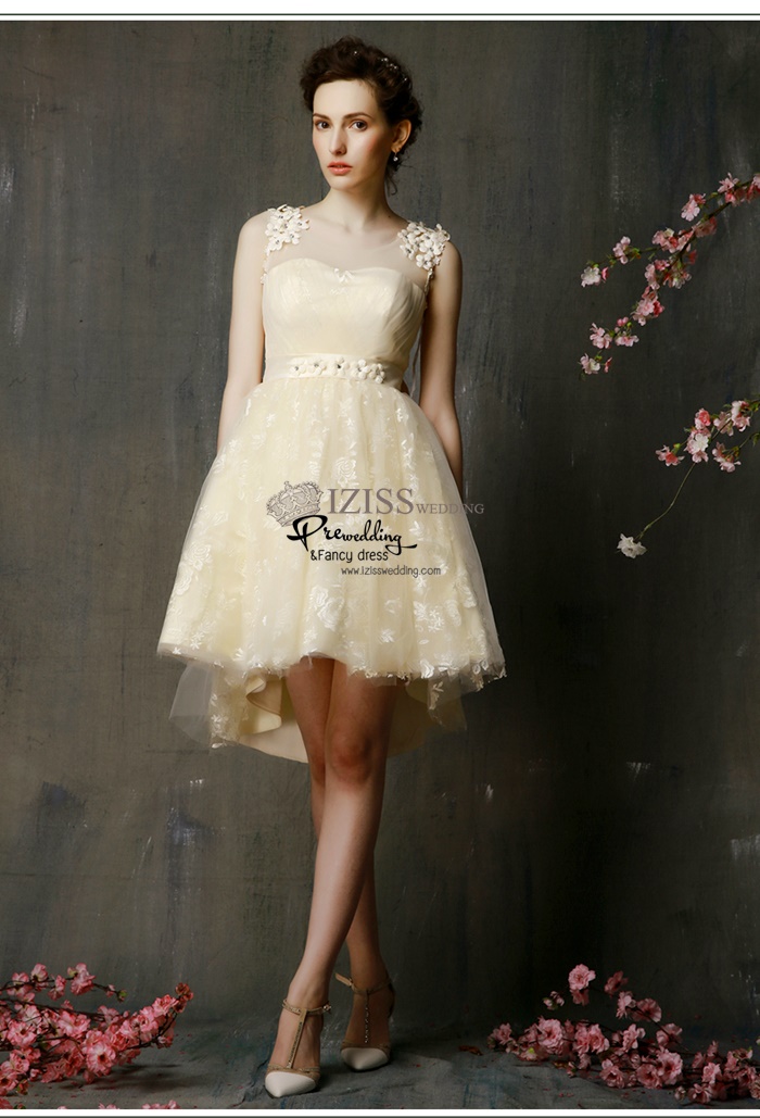 ฺBM0111 - พรีออเดอร์ ชุดเพื่อนเจ้าสาวราตรีสั้นสีครีม น่ารักมากๆค่ะ