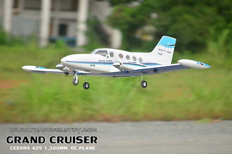 CESSNA425 GRAND CRUISER (PNP) RC PLANE 1300MM.