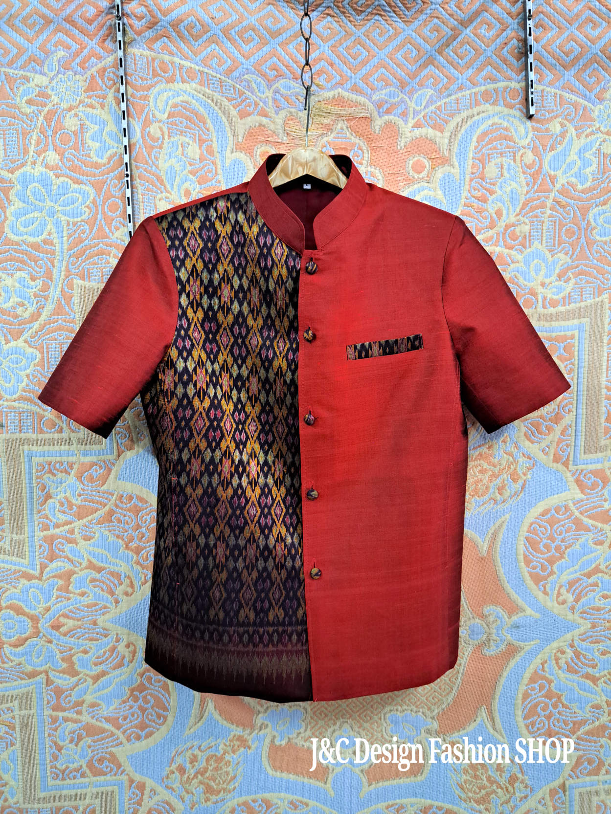 เสื้อสูทชายไหมแท้มัดหมี่ทอมือสีน้ำเงิน เสื้อสูทชายไหมแท้ สูทผ้าไทยชาย ซาฟารีผ้าไทยชาย สูทผ้าไหมสีน้ำเงิน