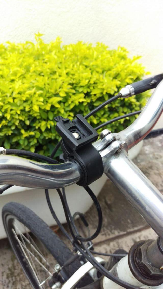 กระเป๋าใส่มือถือติดจักรยานกันน้ำ ROSWHEEL 111362