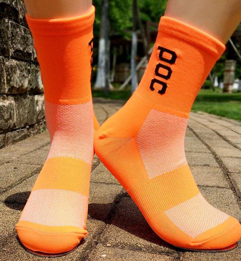 ถุงเท้าปั่นจักรยาน POC 02