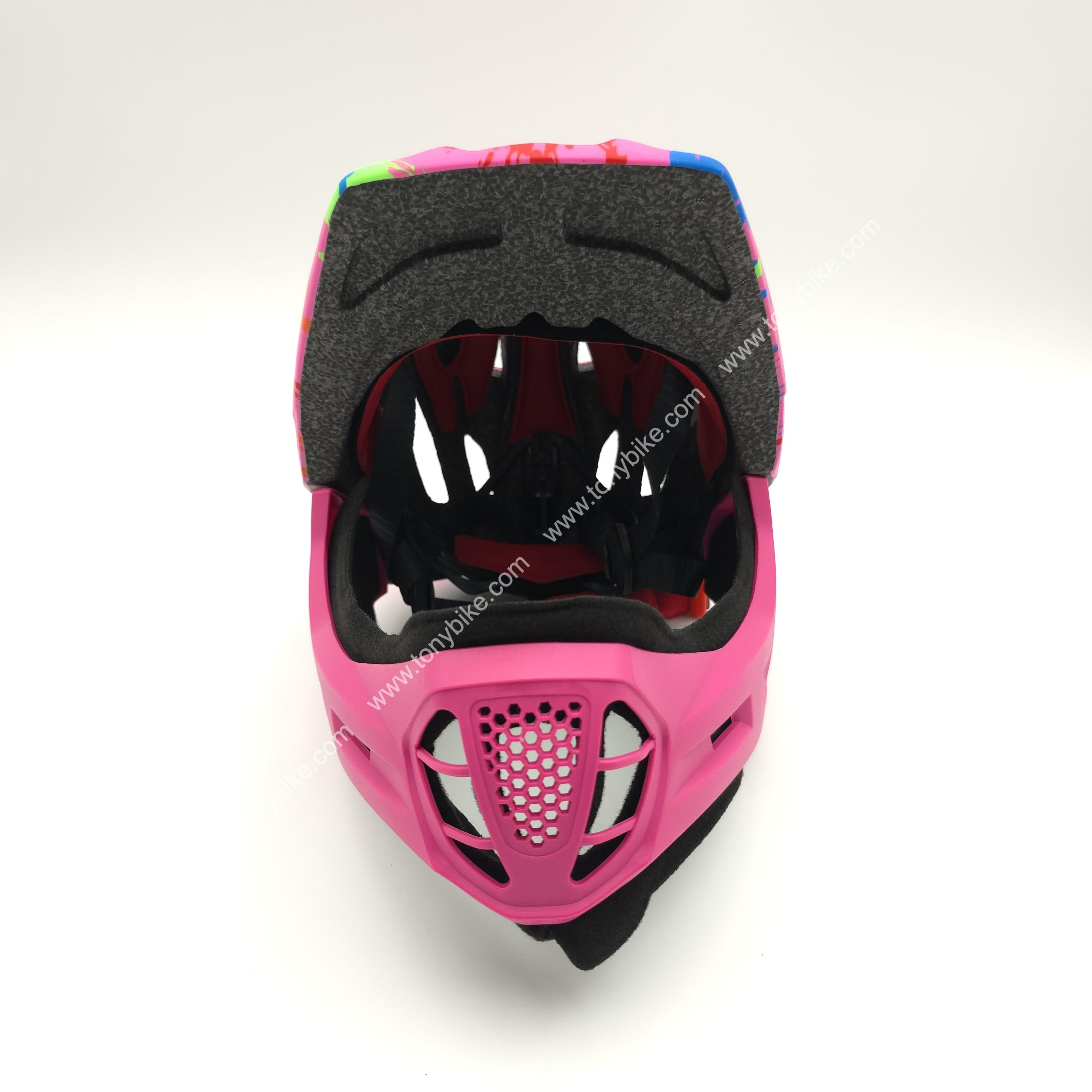 หมวกจักรยานเด็ก เต็มใบ สีชมพู ลายเพ้นท์สี 46-53 ซม.