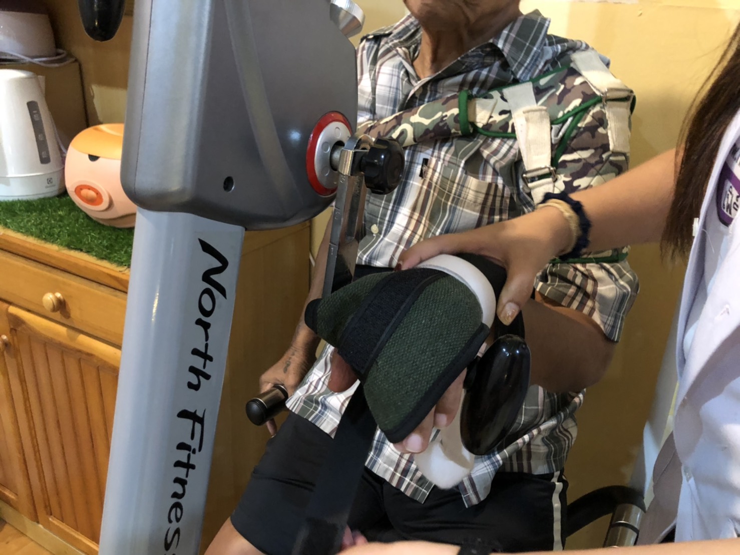 ถุงมือจักรยานกายภาพ (Bicycle Hand Support)/ถุงมือปั่นจักรยาน/ถุงมือออกกำลังกาย/ถุงมือกายภาพ