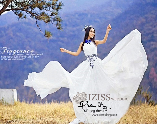 PW175 - Pre order ชุดคู่ถ่ายพรีเวดดิ้ง (prewedding dress) & ชุดแต่งงานแฟนซี (Fancy wedding dress)ชายหญิง "ธีมสีขาว-น้ำเงิน"