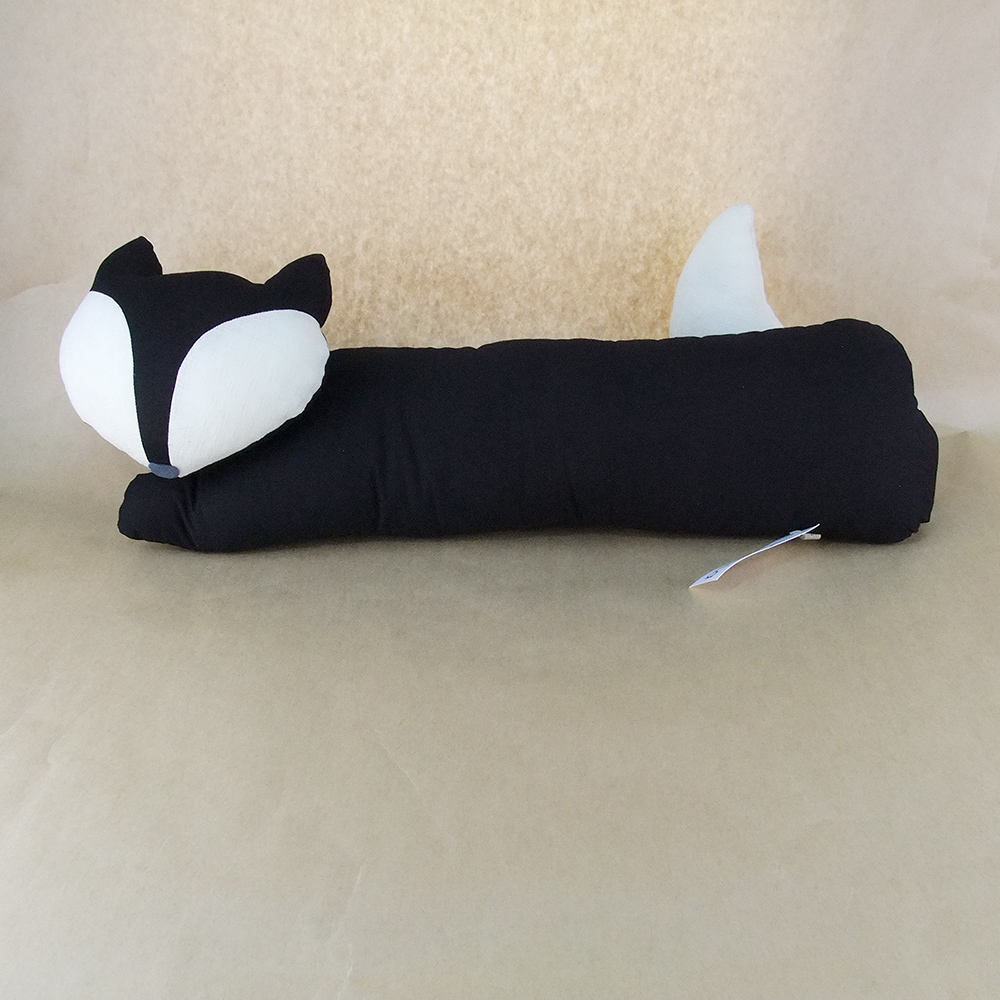 Foxx หมอนข้างหมาจิ้งจอก ติดชื่อได้ ของขวัญชิ้นเดียวในโลก ของขวัญสุดพิเศษของขวัญเก๋ๆ ของขวัญวันเกิด ของขวัญรับปริญญา