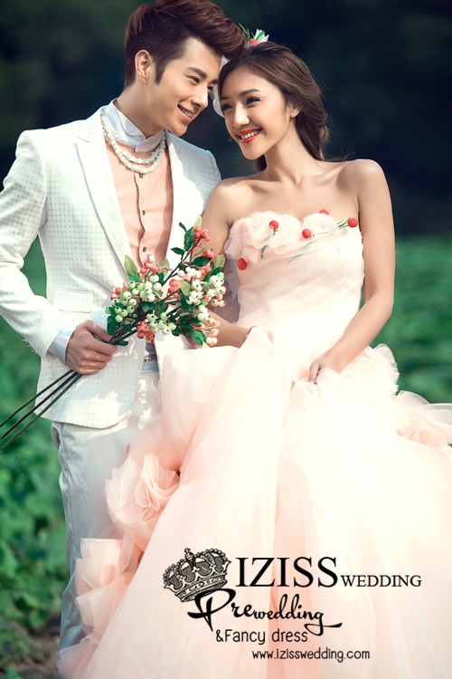 PW262- Preorderทั้งเซ็ท ชุดคู่ถ่ายพรีเวดดิ้ง (prewedding dress) & ชุดแต่งงานแฟนซี (Fancy wedding dress)ชายหญิง "ธีมสีส้มขาว"