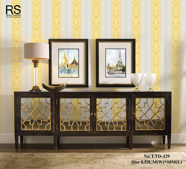 วอลเปเปอร์ ติดห้องพระ ลายไทยกนกไขว้ช่อหางโต สีทองพื้นขาว LTD-J29