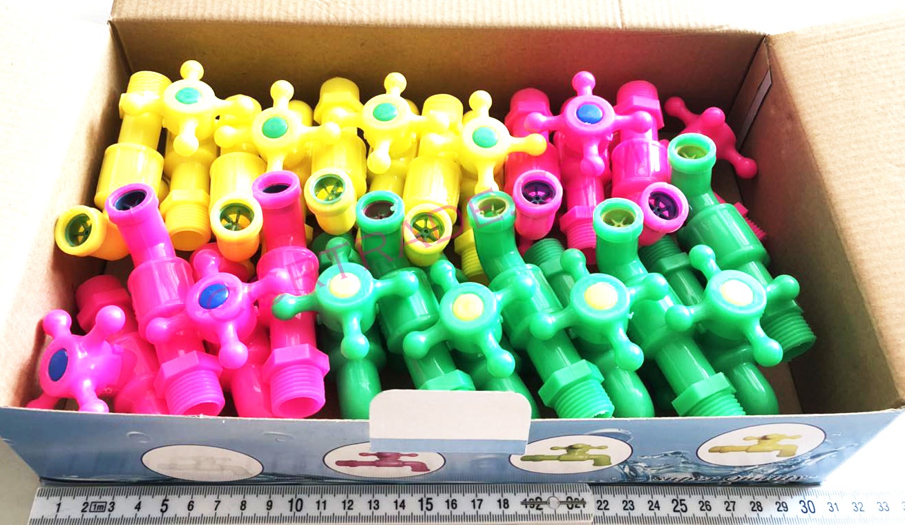 ก๊อกน้ำ PT สีสด (หัวหมุน) กล่อง 31 ซม.(1x24)